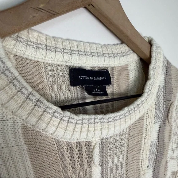 Cotton On Garments Coogi Style Men’s Size Large Tan Sweater Casual 3D Knit - Picture 3 of 6